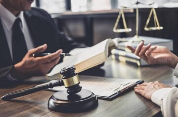 Sydney Firms Offering Both Business Law Services and Criminal Law Services