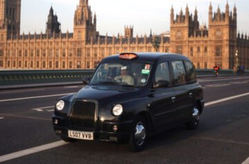 Taxi Stockport – 24/7 Airport Transfer | RidexTaxis